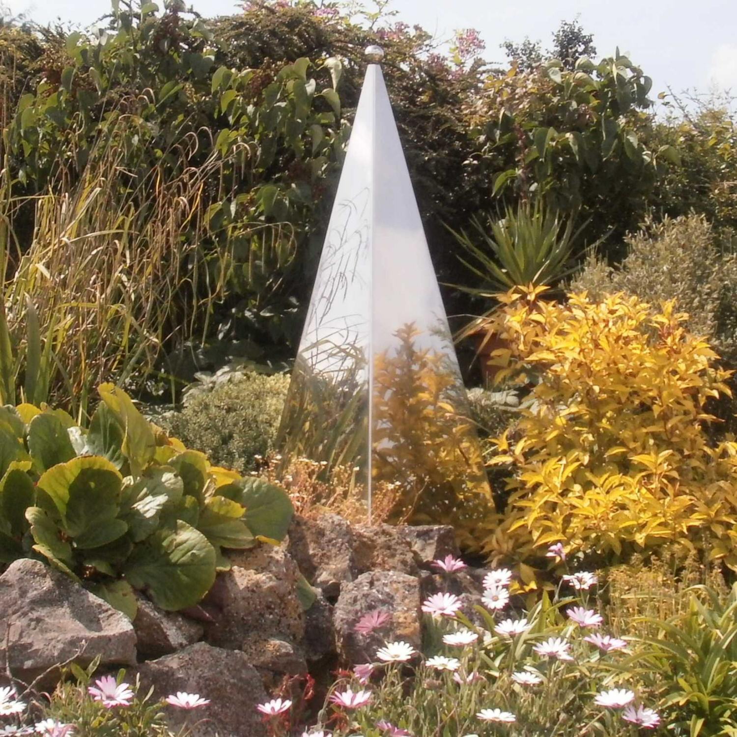 Garden Memorial Sculpture: Companion Pyramis™